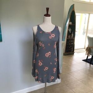 Boho Open Shoulder Long Sleeve Top Medium